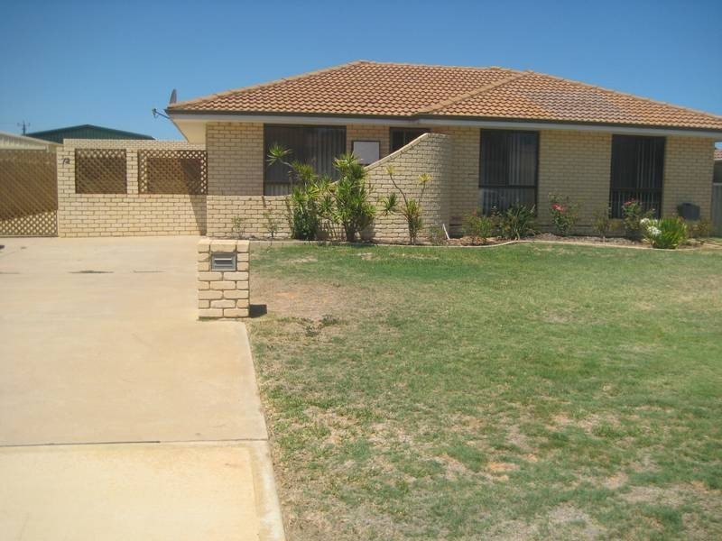 12 Watterson Road, Tarcoola Beach WA 6530