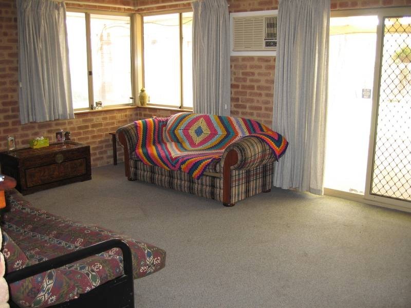 3 Falmouth Close, Tarcoola Beach WA 6530