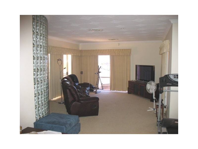 16 Sandown Close, Tarcoola Beach WA 6530