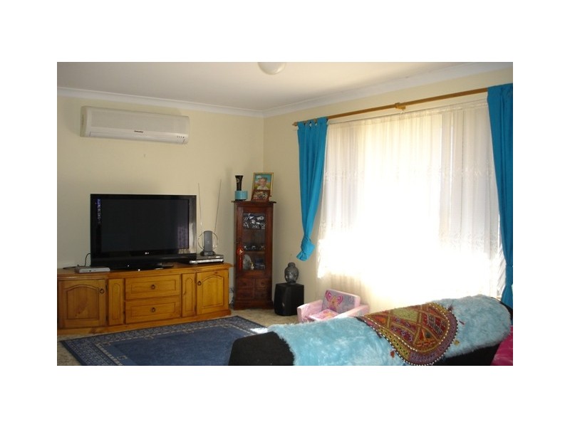 16 Wandoo Street, Rangeway WA 6530