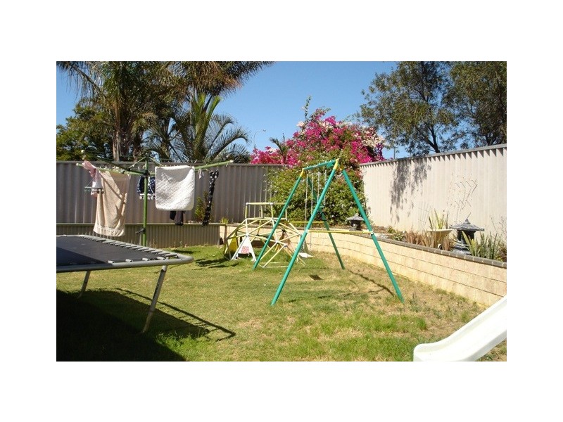 16 Wandoo Street, Rangeway WA 6530