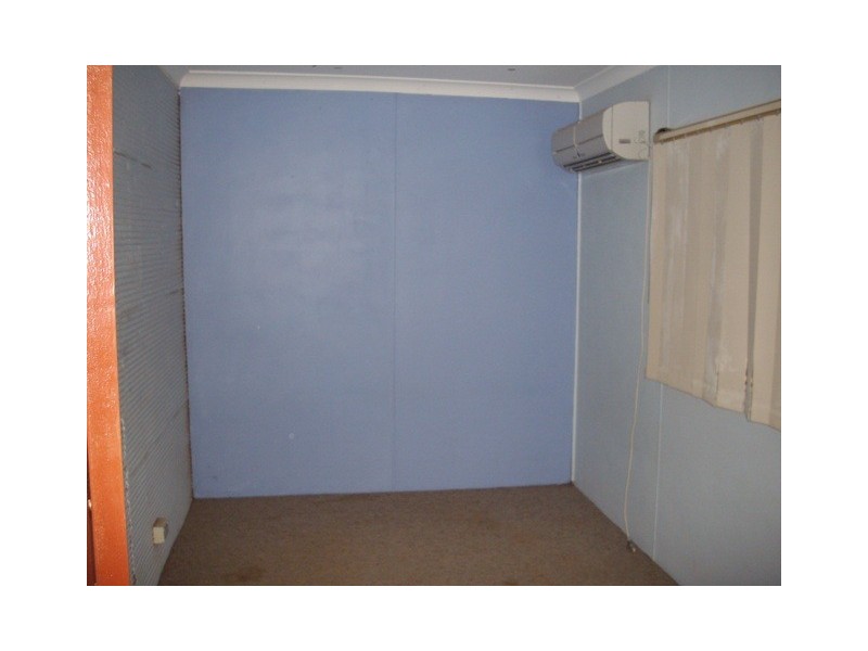 8 Attwood Street, Mount Magnet WA 6638