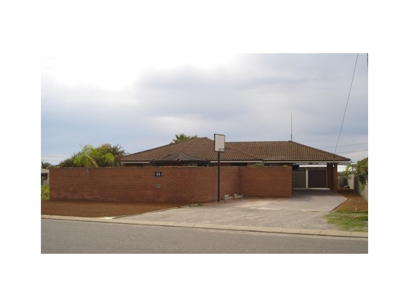 44 Hakea Street, Tarcoola Beach WA 6530
