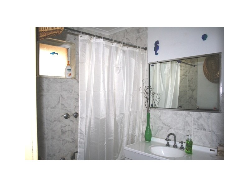 14 Pinyali Way, Waggrakine WA 6530