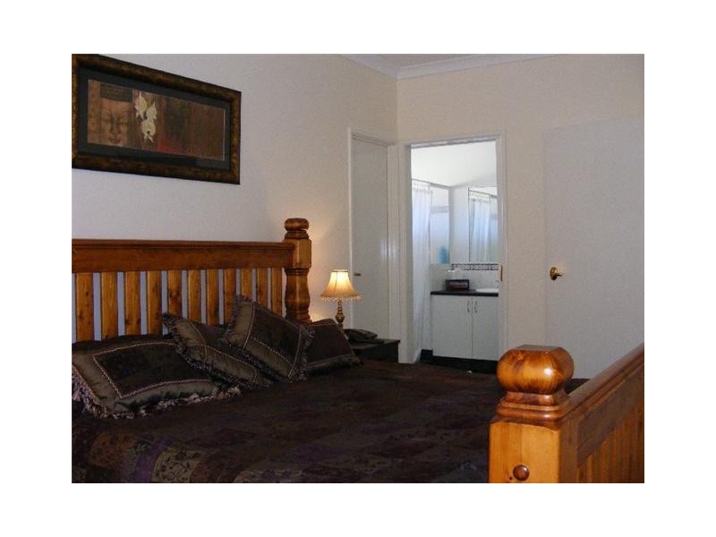 3 Smart Drive, Deepdale WA 6532