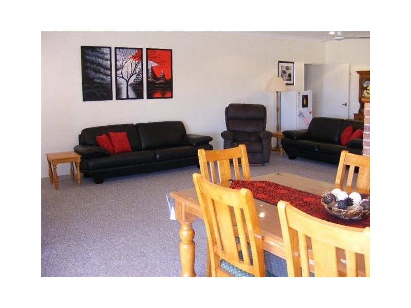 3 Smart Drive, Deepdale WA 6532