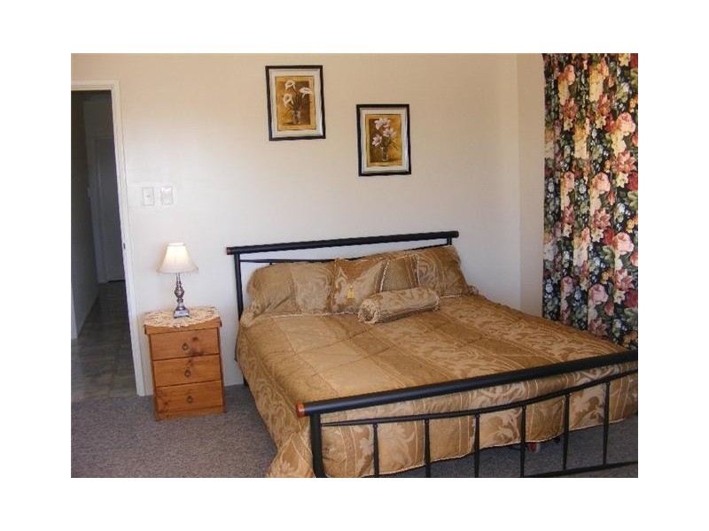 3 Smart Drive, Deepdale WA 6532