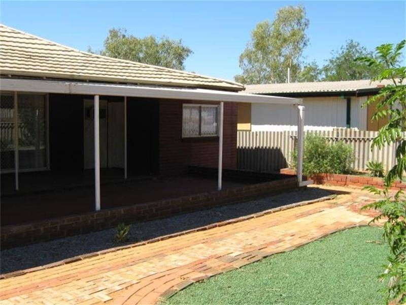 32 Burgess Street, Mullewa WA 6630