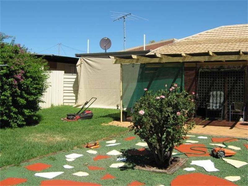 32 Burgess Street, Mullewa WA 6630