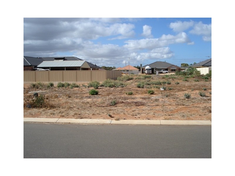 8 Seashore Gardens, Sunset Beach WA 6530