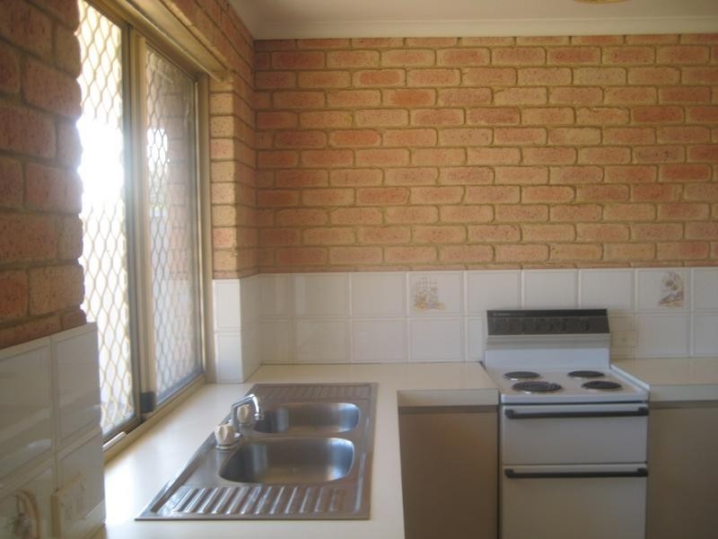 6/61 Waldeck Street, Geraldton WA 6530