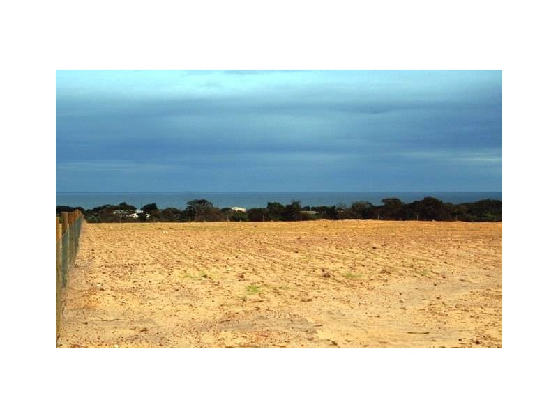 239 Parmelia Boulevard, White Peak WA 6532