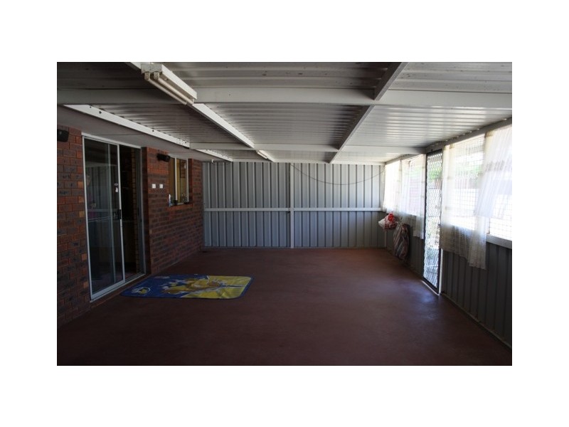 94 Chapman Valley Road, Waggrakine WA 6530