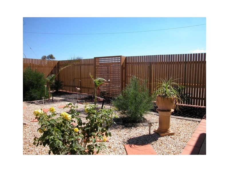 236 Chapman Valley Road, Waggrakine WA 6530