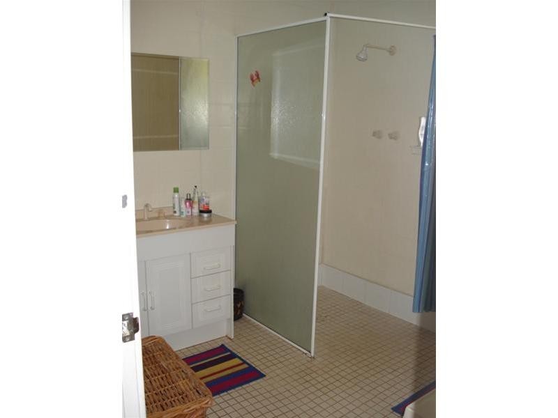 77 Mccartney Road, Greenough WA 6532