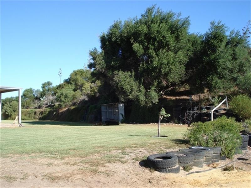 77 Mccartney Road, Greenough WA 6532