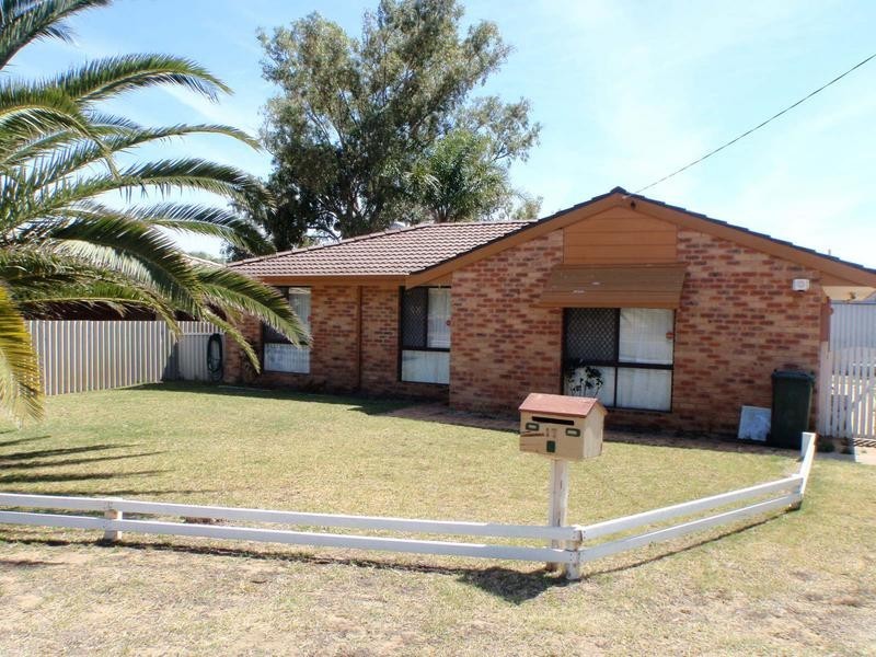 17 Osbourne Street, Spalding WA 6530