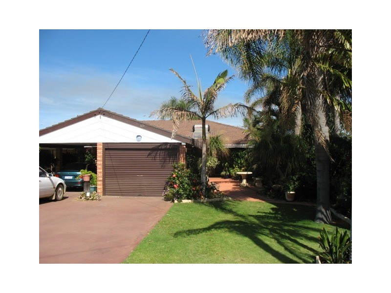 46B Glass Crescent, Mahomets Flats WA 6530