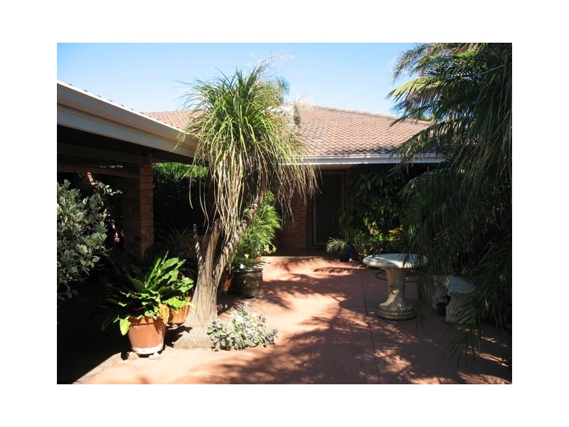 46B Glass Crescent, Mahomets Flats WA 6530