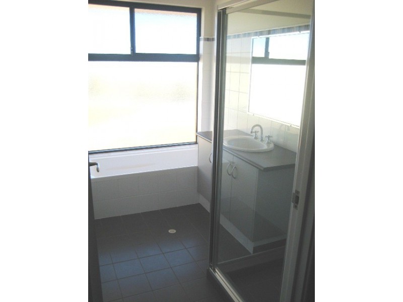 12 Alera Entrance, Wandina WA 6530