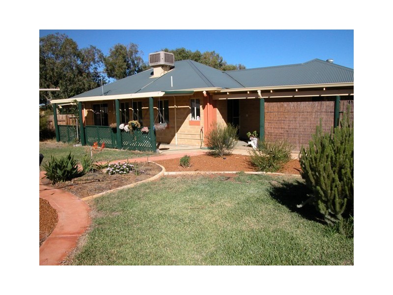 840 Chapman Road, Glenfield WA 6532