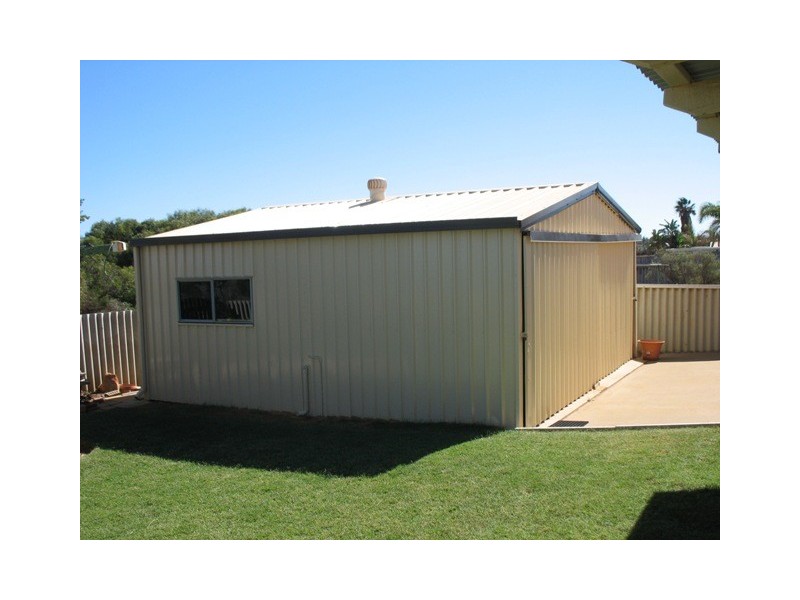 17 Roebuck Street, Mahomets Flats WA 6530