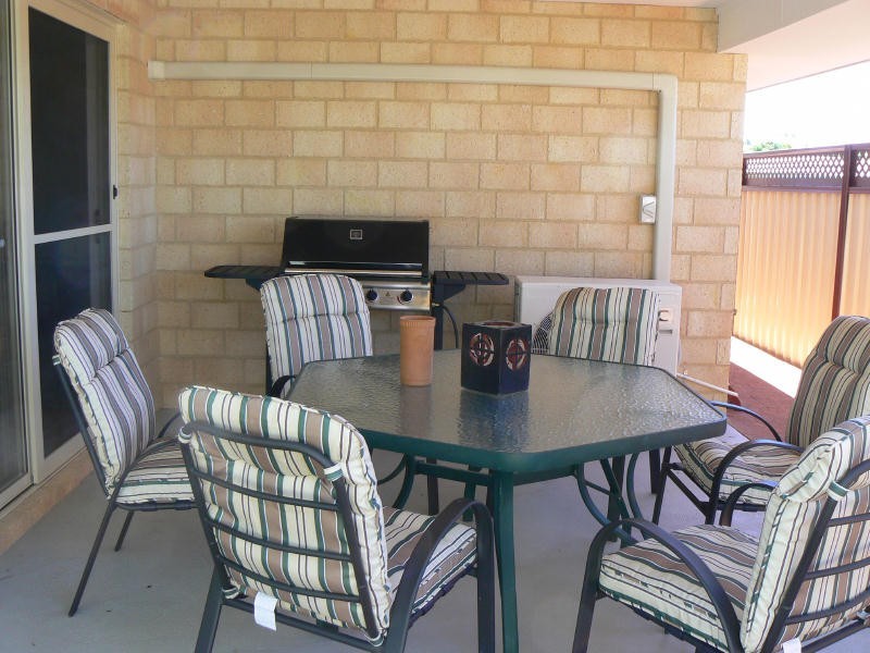 235B Fourth Street, Wonthella WA 6530