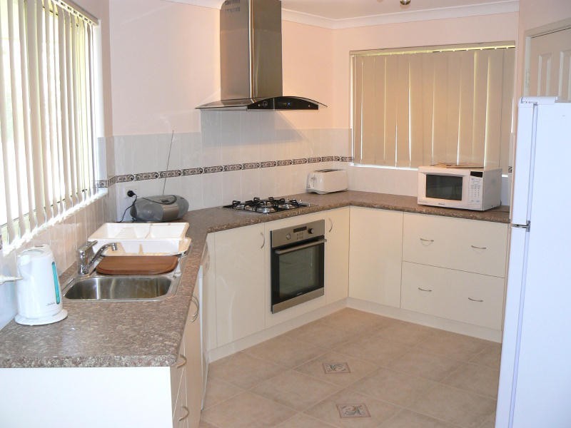 235B Fourth Street, Wonthella WA 6530