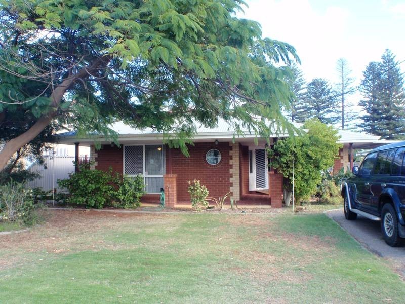 26 Holland Street, Geraldton WA 6530