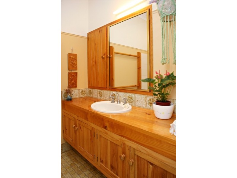 115 Cathedral Avenue, Geraldton WA 6530