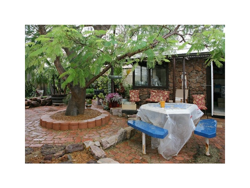 115 Cathedral Avenue, Geraldton WA 6530