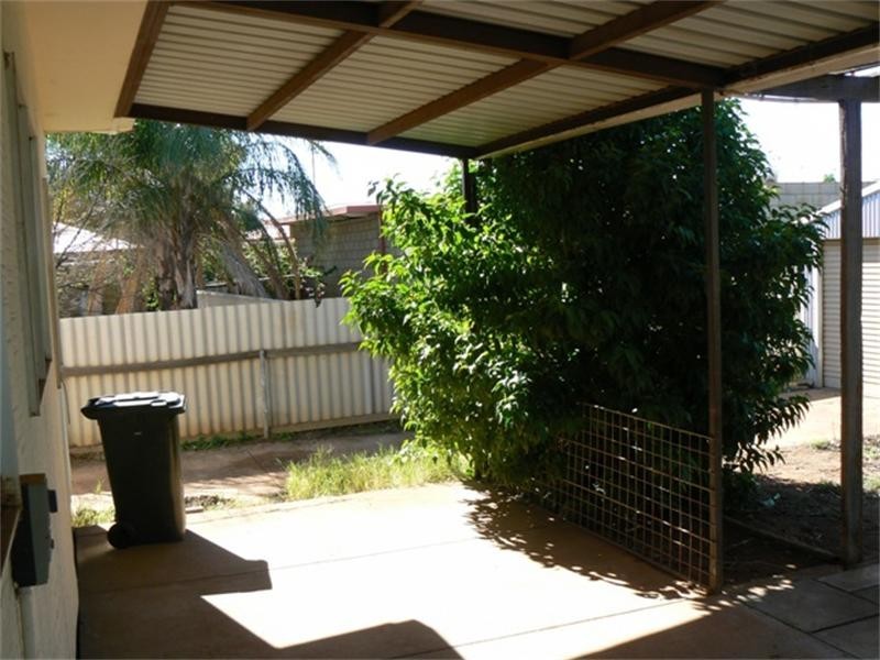 59 Attwood Street, Mount Magnet WA 6638