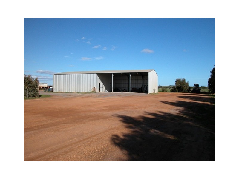 33 Evans Road, Walkaway WA 6528