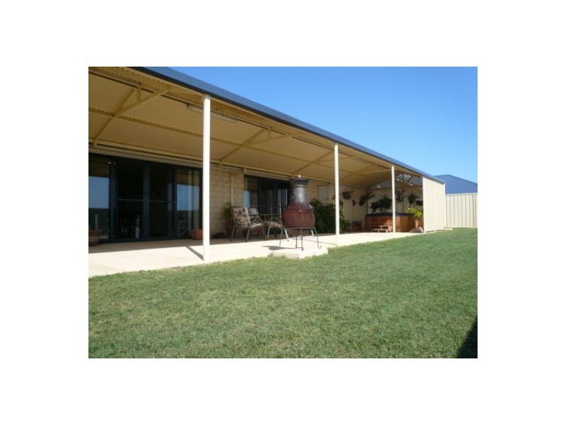 13 Drummond Cove Road, Drummond Cove WA 6532