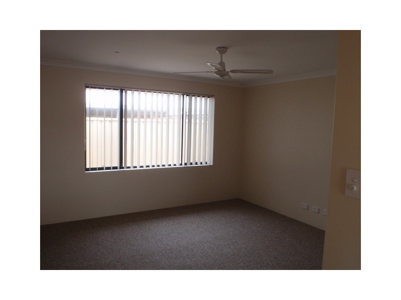 10 Topsail Street, Drummond Cove WA 6532