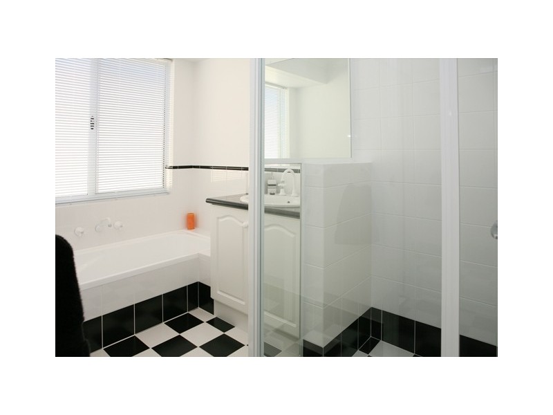 7 Archdale Rise, Wandina WA 6530