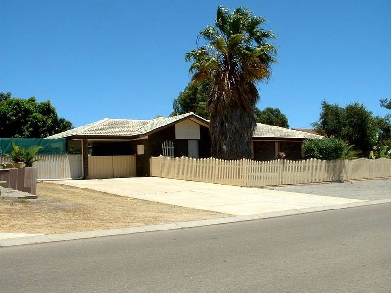 4 Ruth Street, Karloo WA 6530