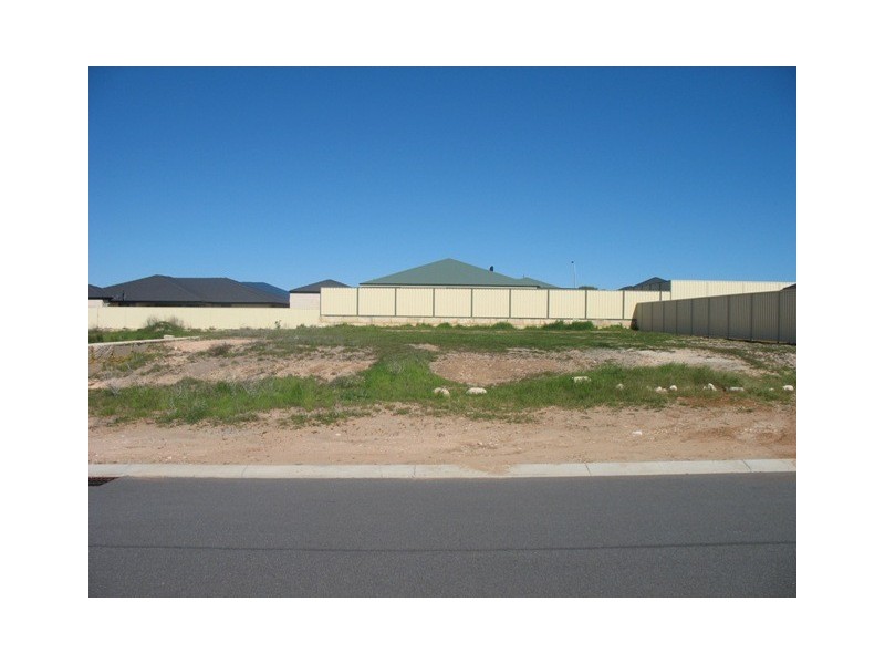 3 Flavio Crescent, Wandina WA 6530