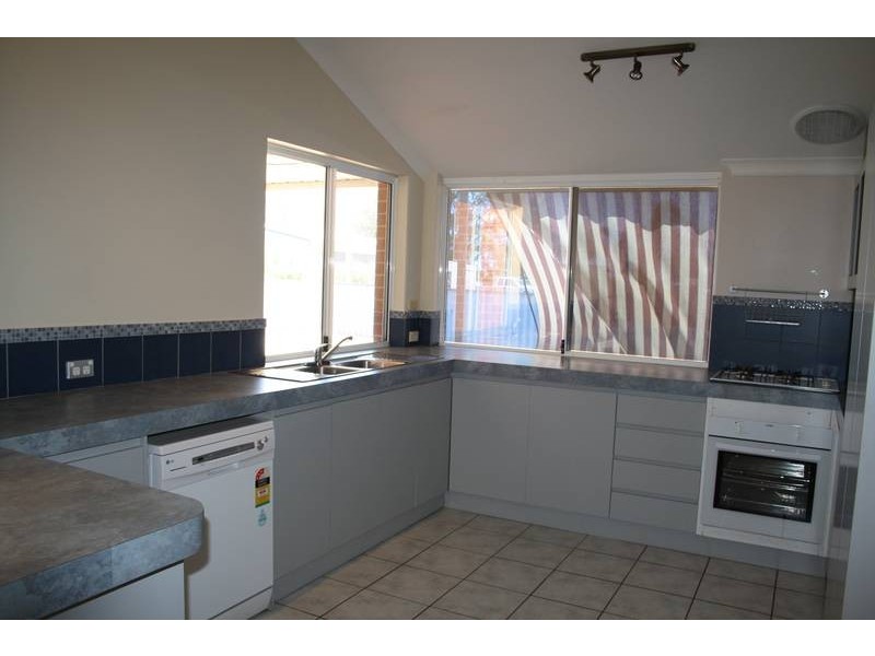 9 Verbena Place, Strathalbyn WA 6530