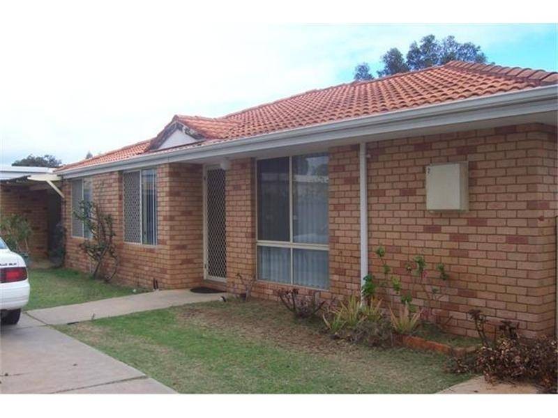 216B First Street, Wonthella WA 6530