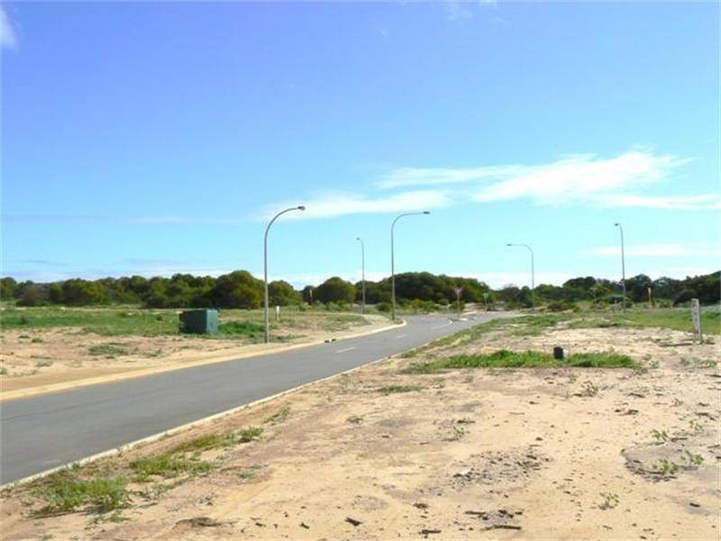 Lot 453, 15 Donegal Street, Utakarra WA 6530