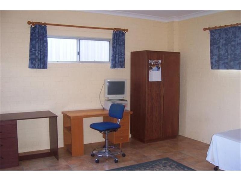 11 Trant Road, Geraldton WA 6530