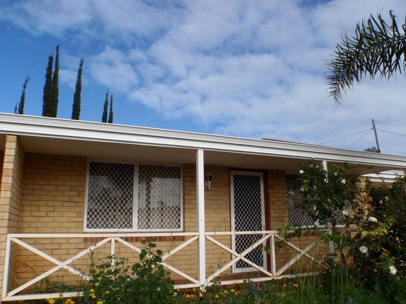 9/30 Tuart Street, Rangeway WA 6530