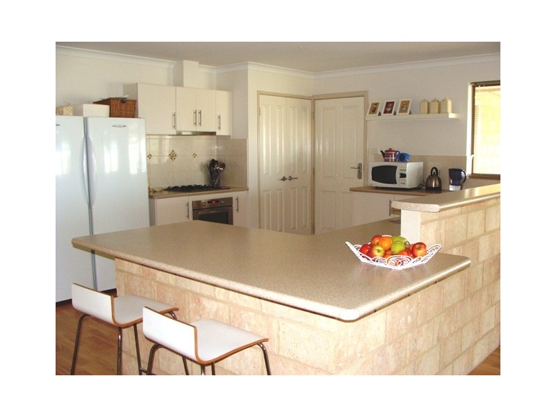 6 Ocean Queen Drive, Wandina WA 6530