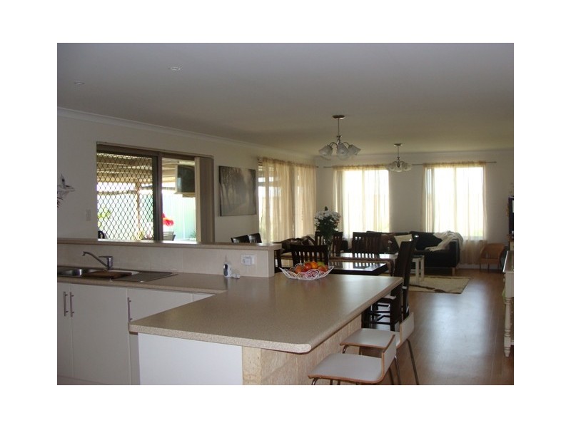 6 Ocean Queen Drive, Wandina WA 6530