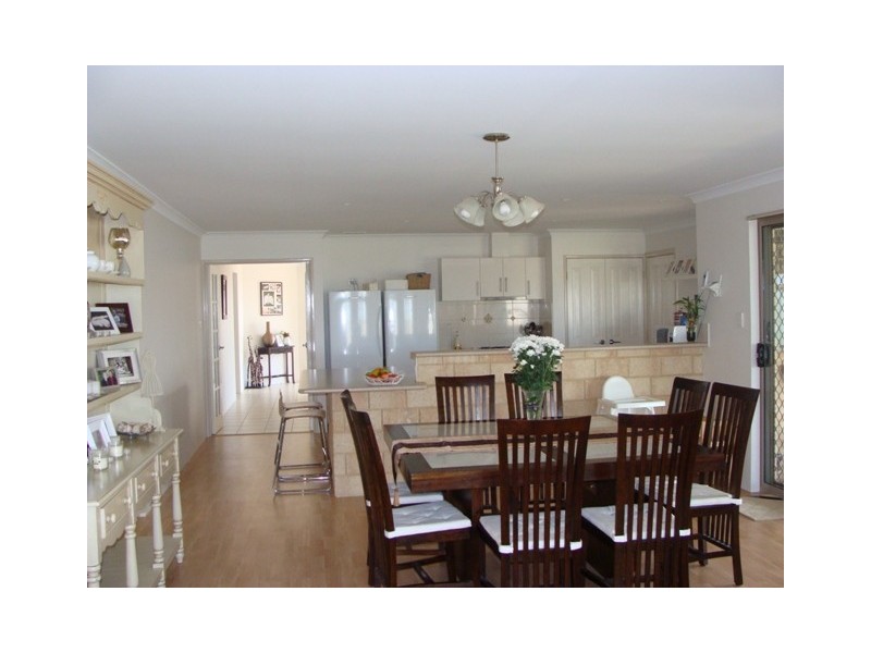 6 Ocean Queen Drive, Wandina WA 6530