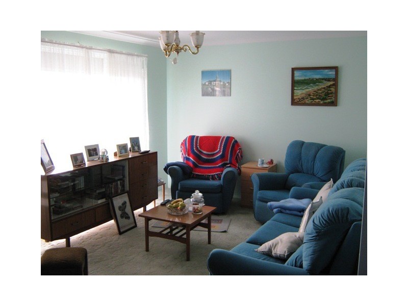 4 Simon Drive, Karloo WA 6530