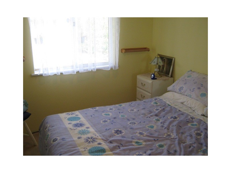 4 Simon Drive, Karloo WA 6530