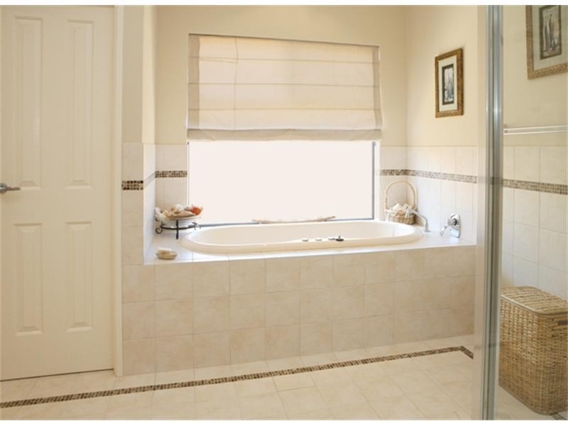 11 Basile Court, Wandina WA 6530