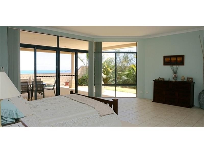 11 Basile Court, Wandina WA 6530